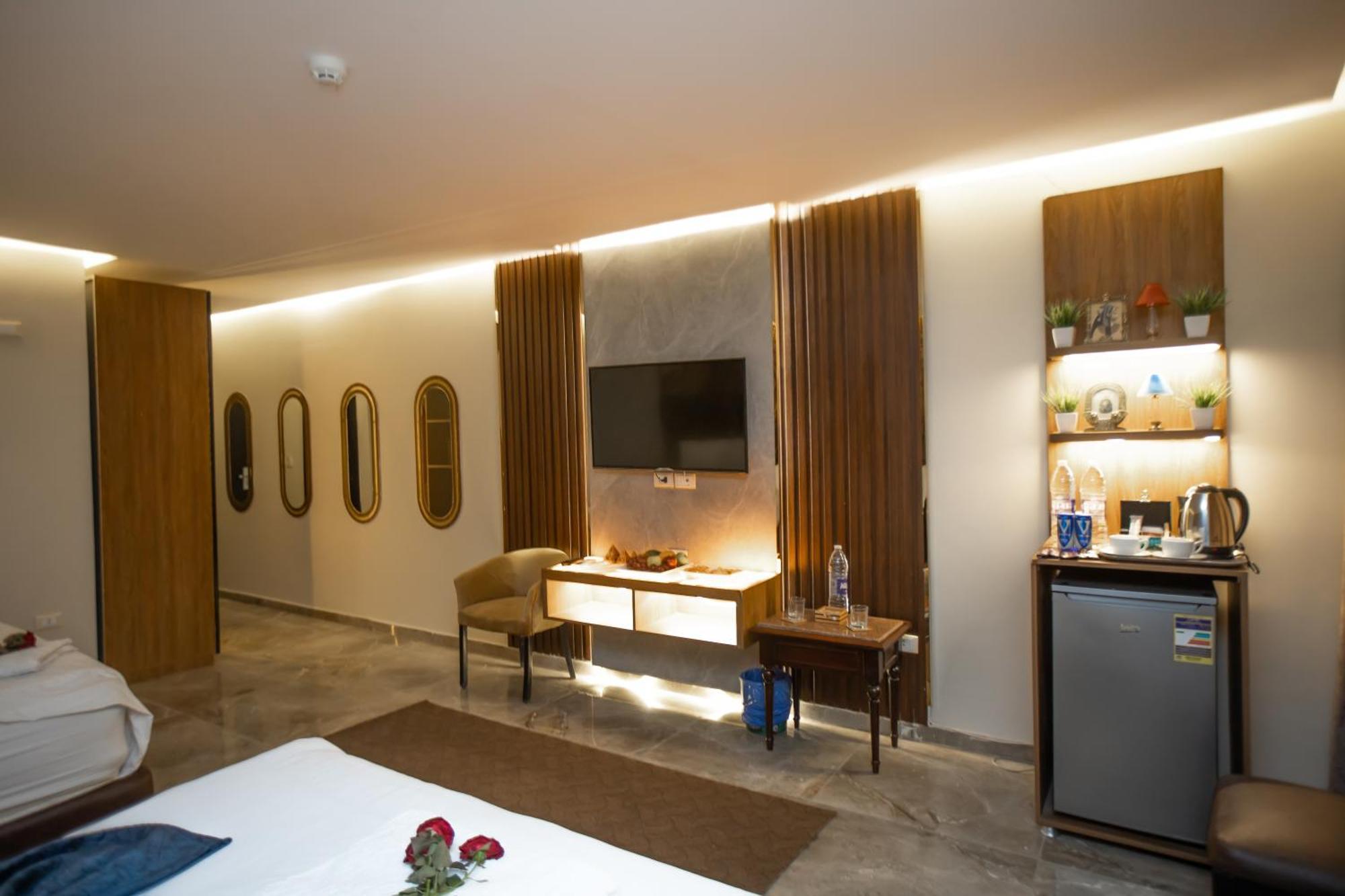 New Comfort Inn Giza Kafret el-Gabal Kültér fotó